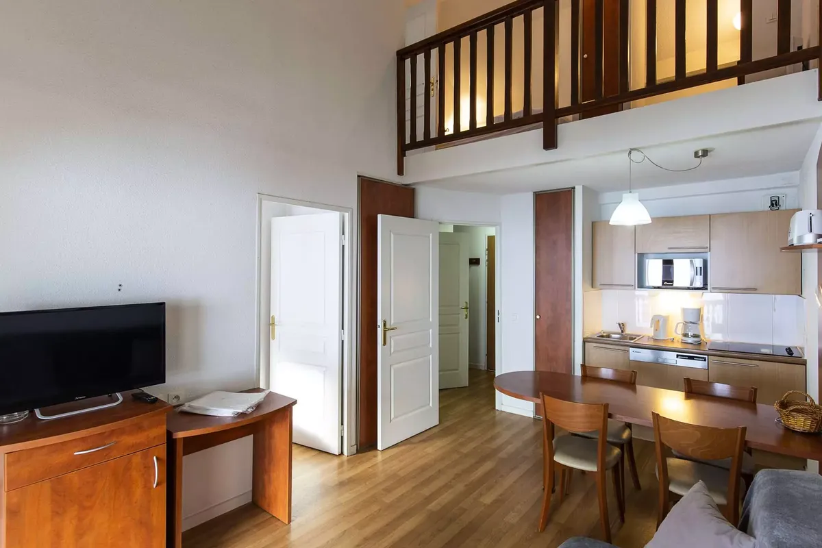 3 Pièces 7 Personnes