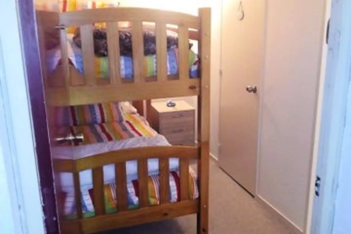 1 Pièce 4 Personnes