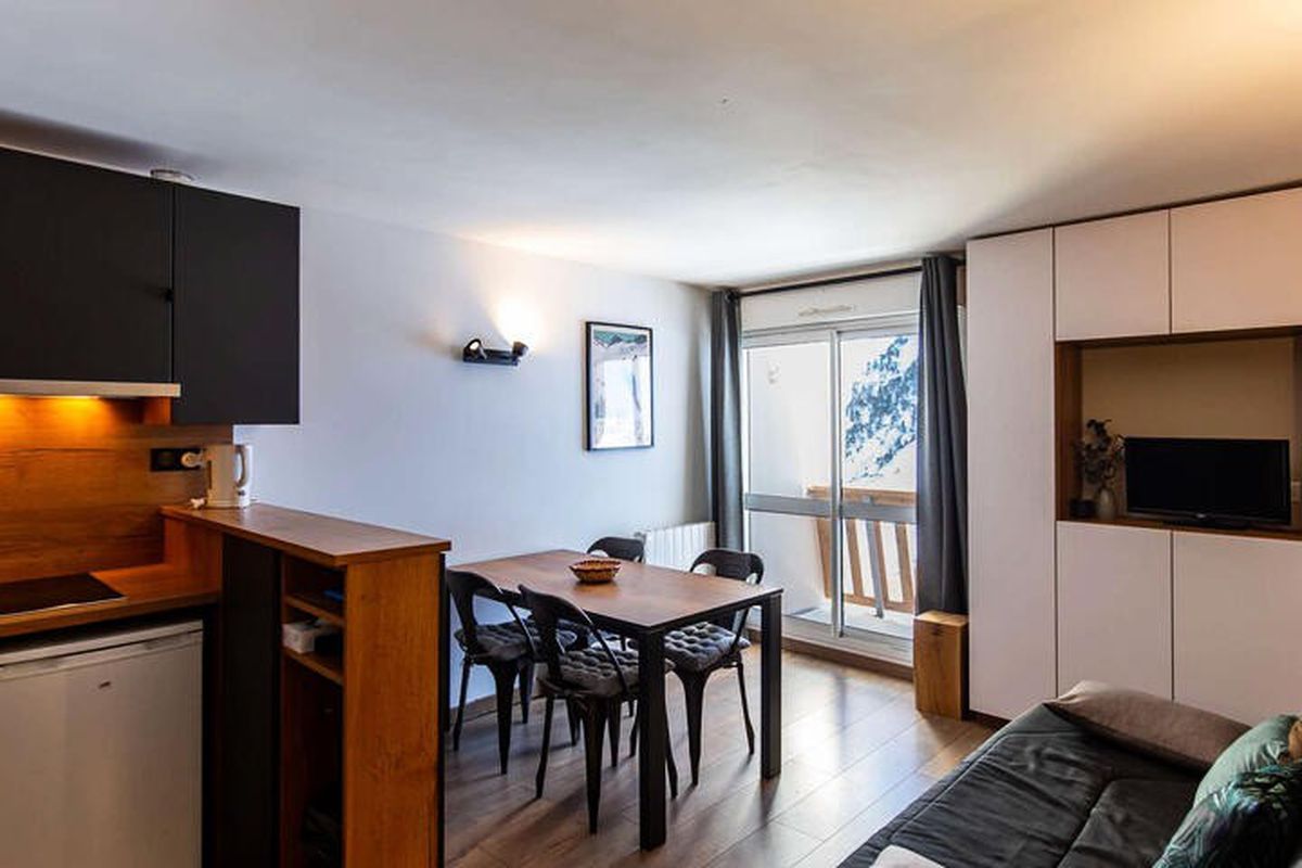 1 Pièce 4 Personnes