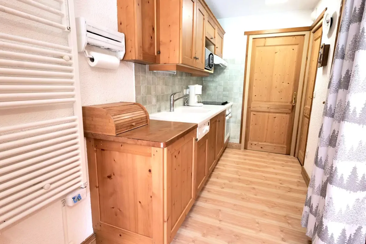 1 Pièce 4 Personnes