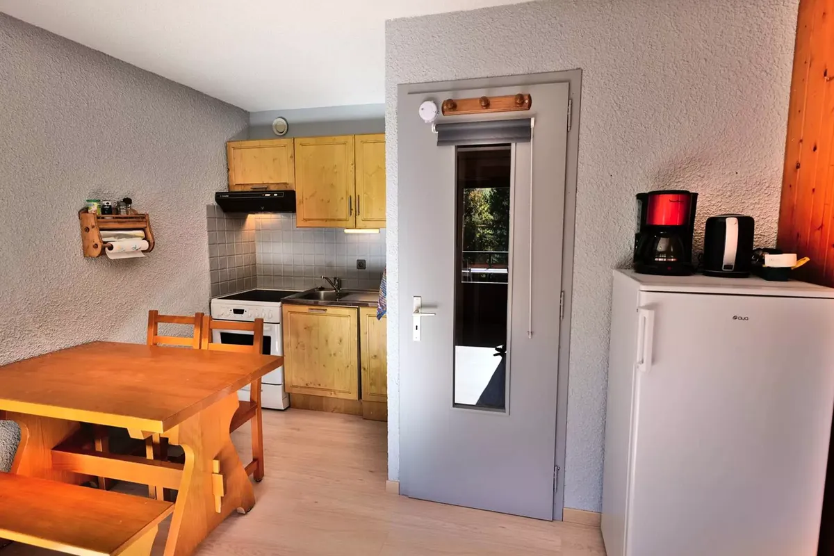 1 Pièce 4 Personnes