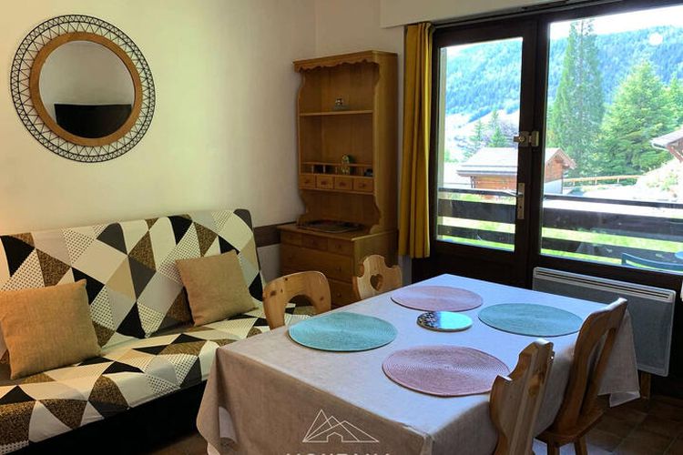 2 Pièces 5 Personnes