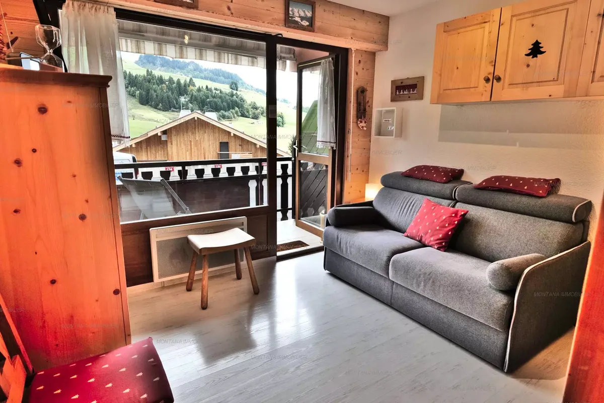 1 Pièce 4 Personnes