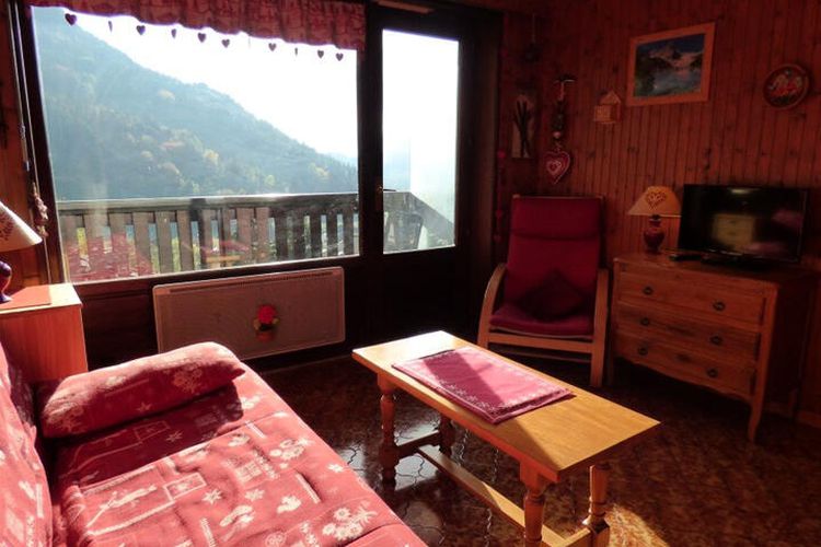 1 Pièce 4 Personnes