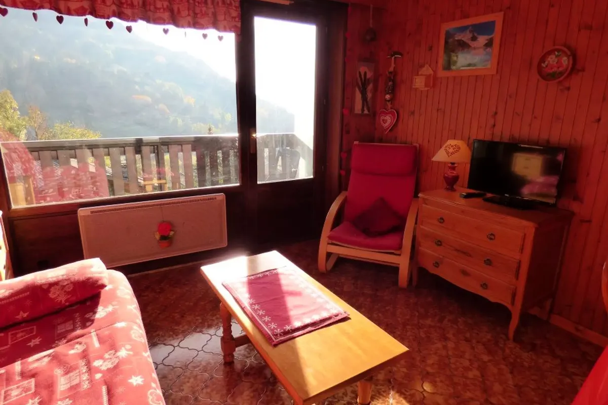 1 Pièce 4 Personnes