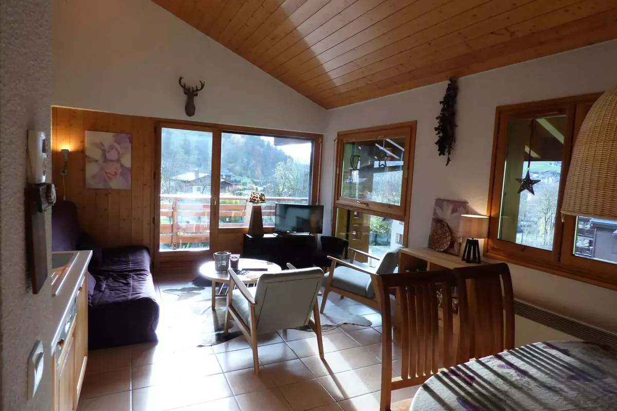 3 Pièces 6 Personnes