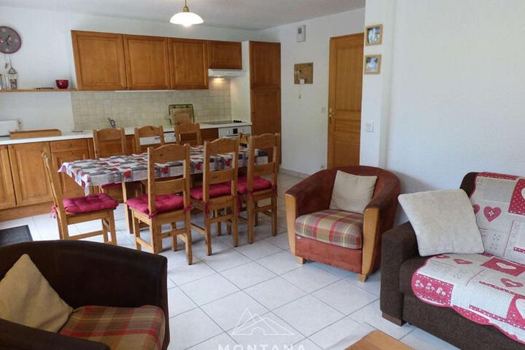 4 Pièces 8 Personnes