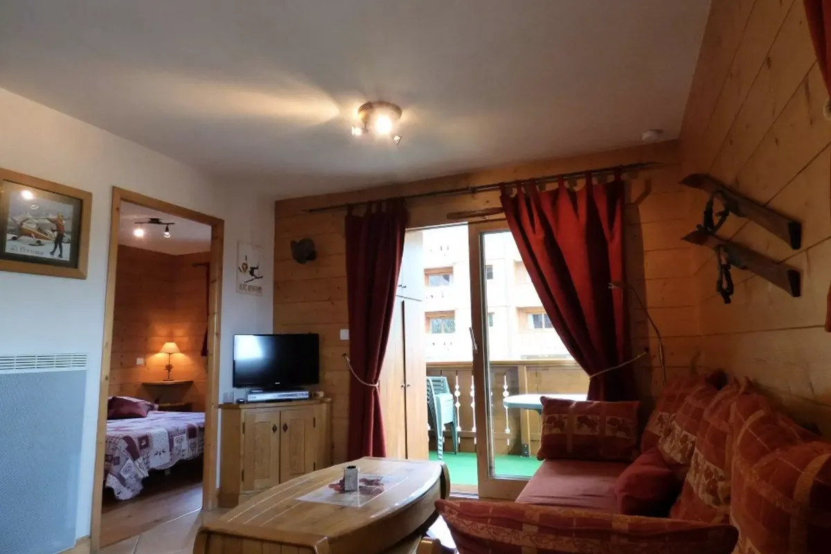 3 Pièces 6 Personnes