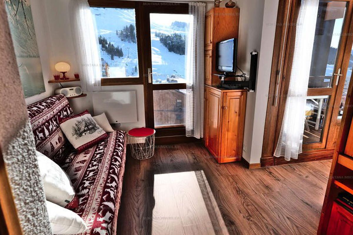 1 Pièce 4 Personnes