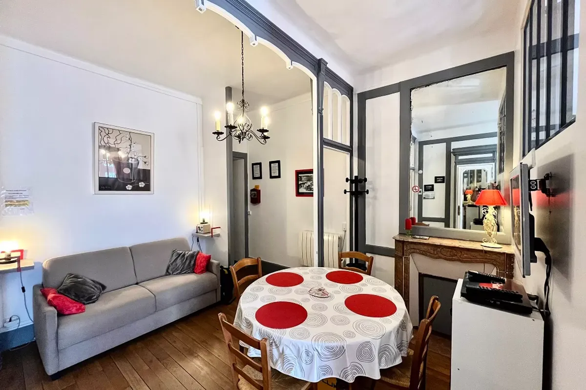 2 Pièces 4 Personnes