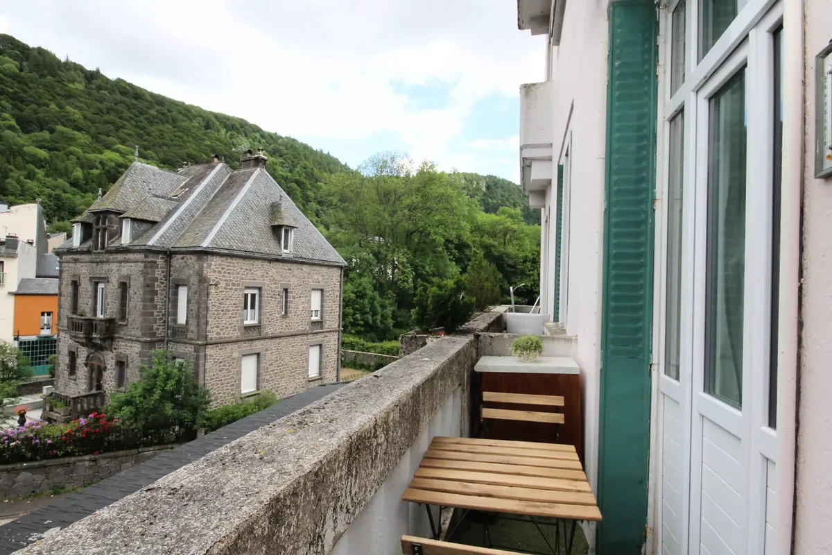 3 Pièces 4 Personnes