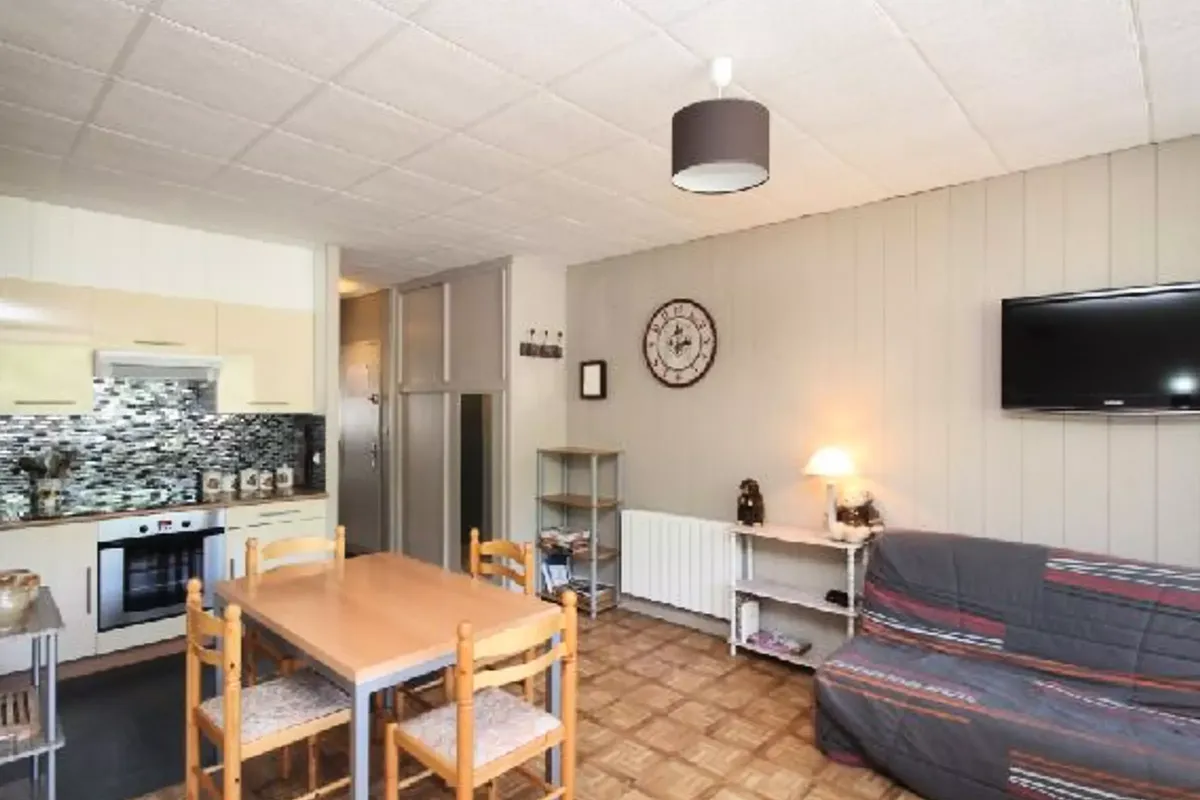 3 Pièces 6 Personnes