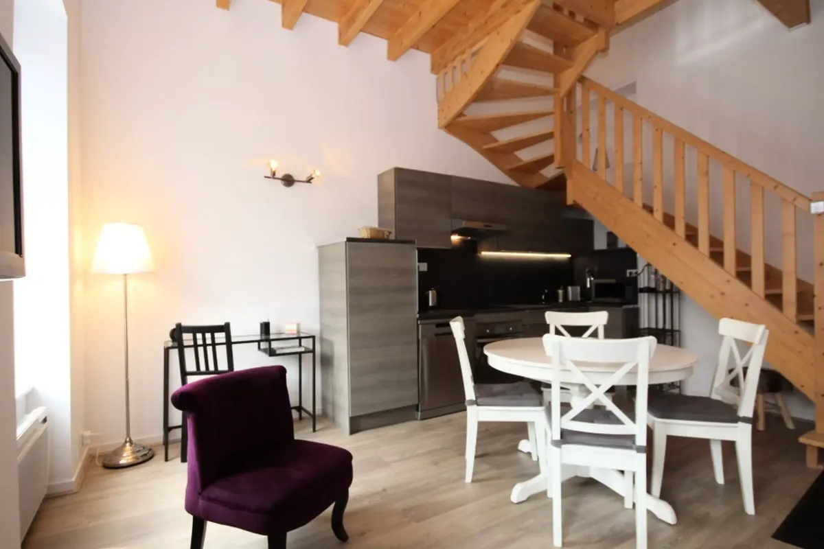 3 Pièces 6 Personnes