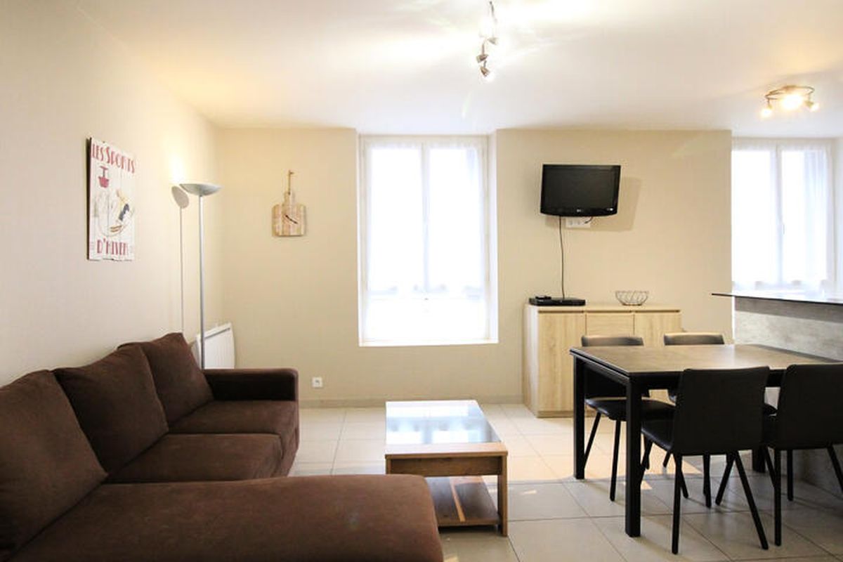 3 Pièces 6 Personnes