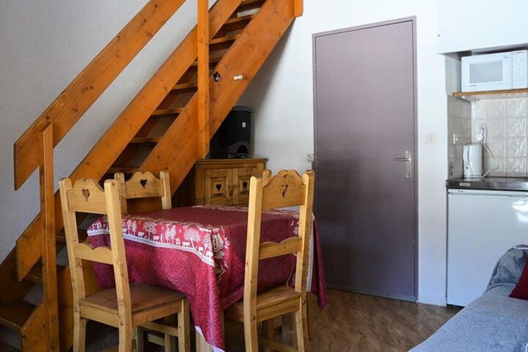 2 Pièces 4 Personnes