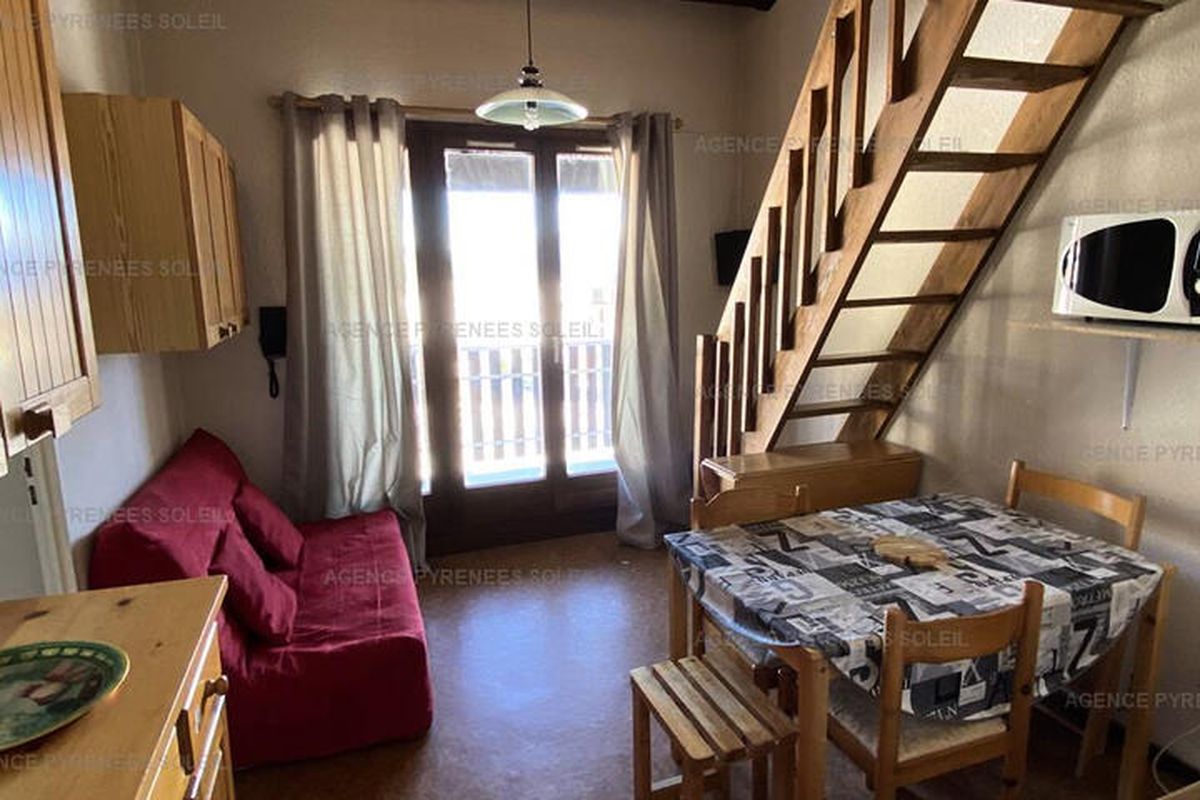 1 Pièce 4 Personnes