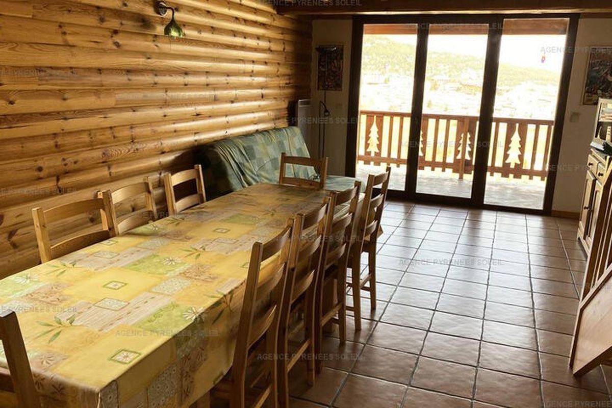 5 Pièces 10 Personnes