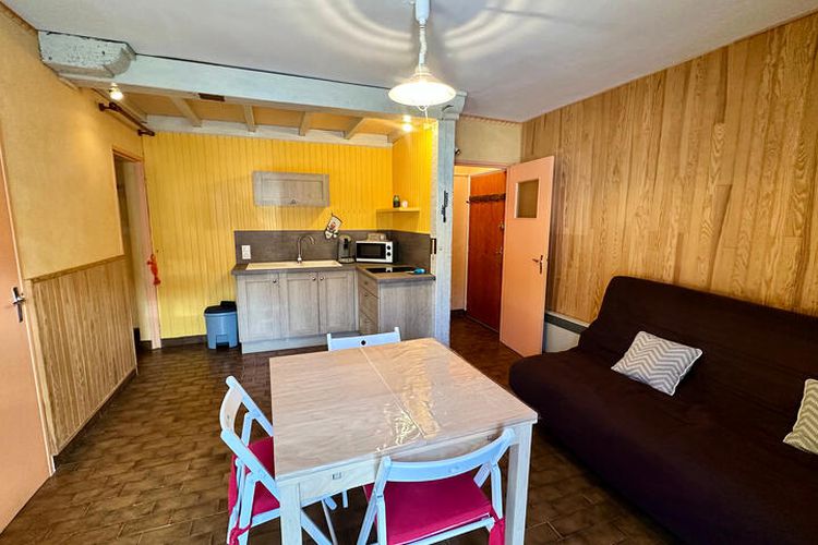 2 Pièces 4 Personnes