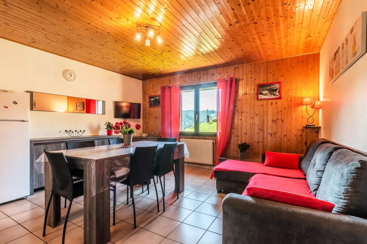 3 Pièces 6 Personnes