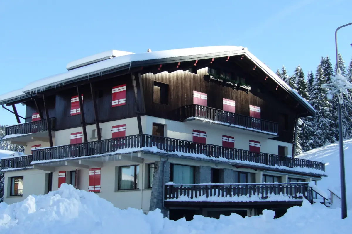 1 Pièce 4 Personnes