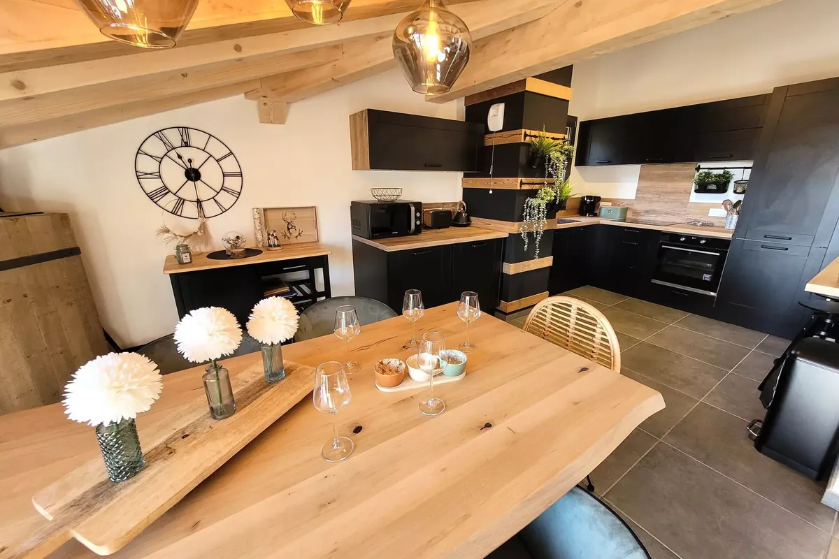 4 Pièces 6 Personnes