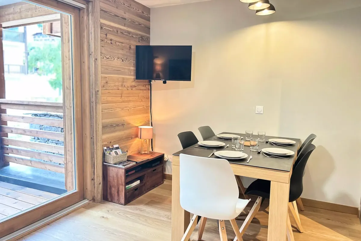 3 Pièces 6 Personnes