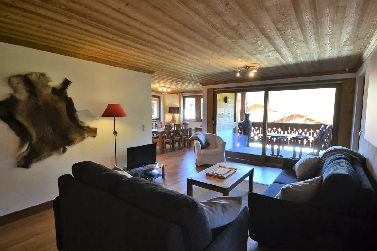 4 Pièces 8 Personnes