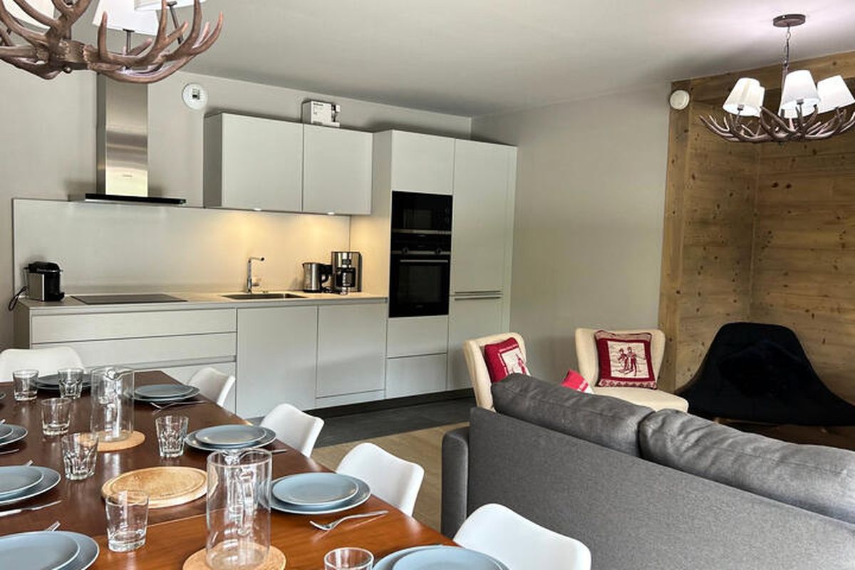 4 Pièces 10 Personnes