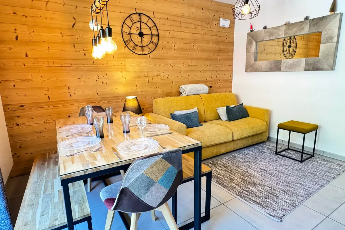 2 Pièces 6 Personnes