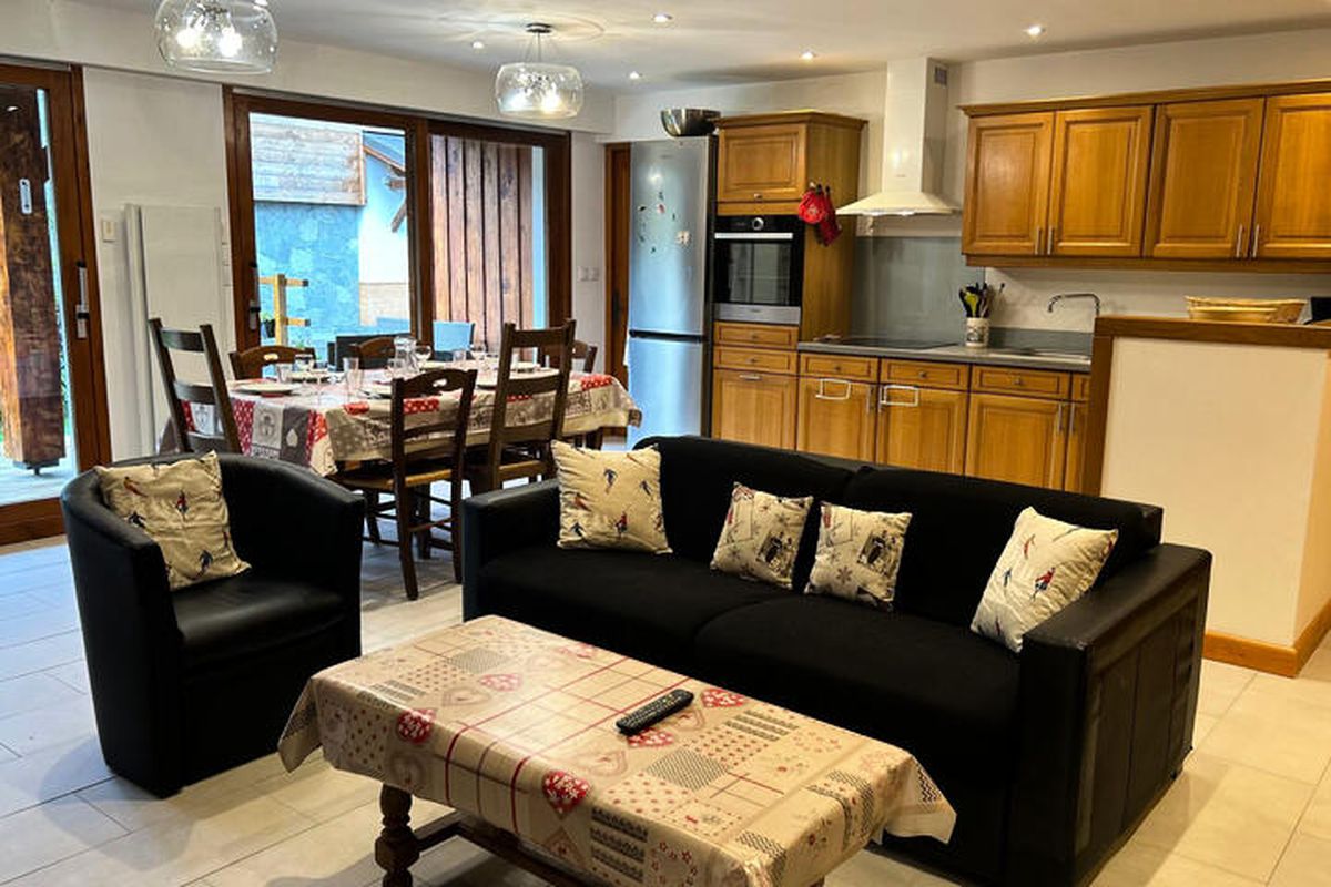 3 Pièces 8 Personnes