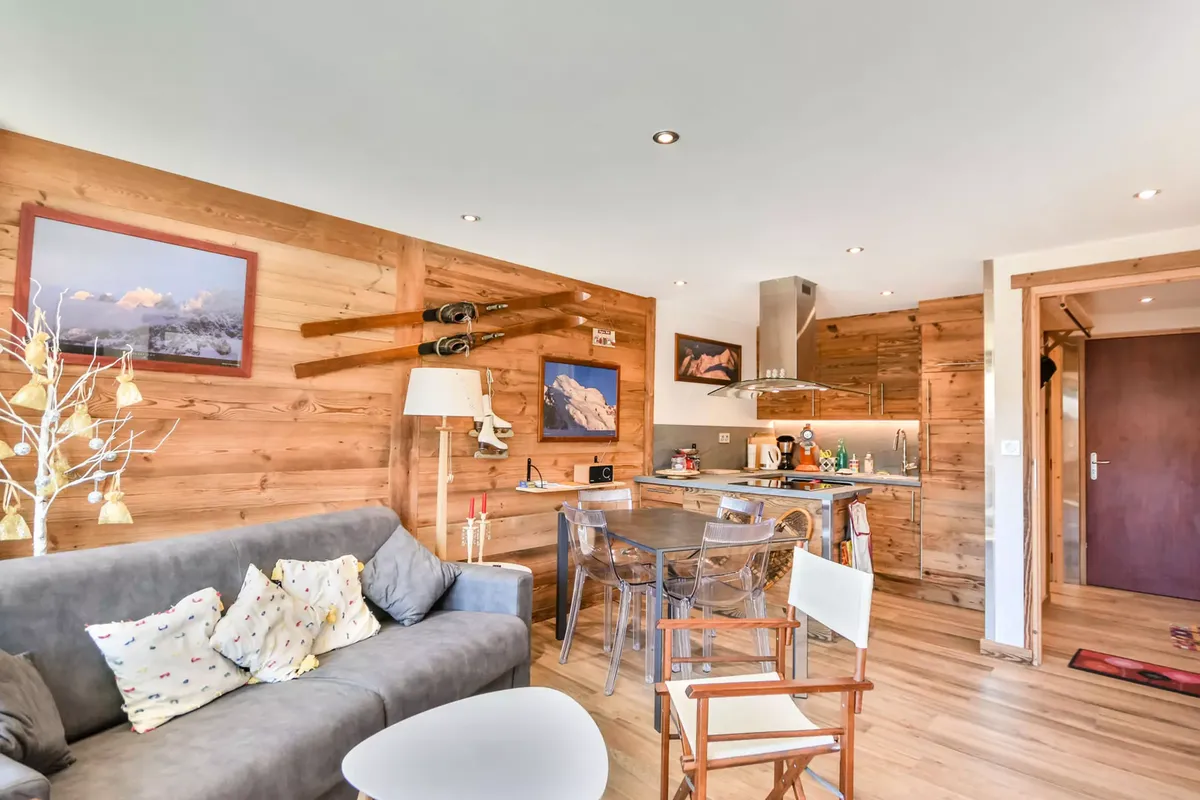 2 Pièces 6 Personnes