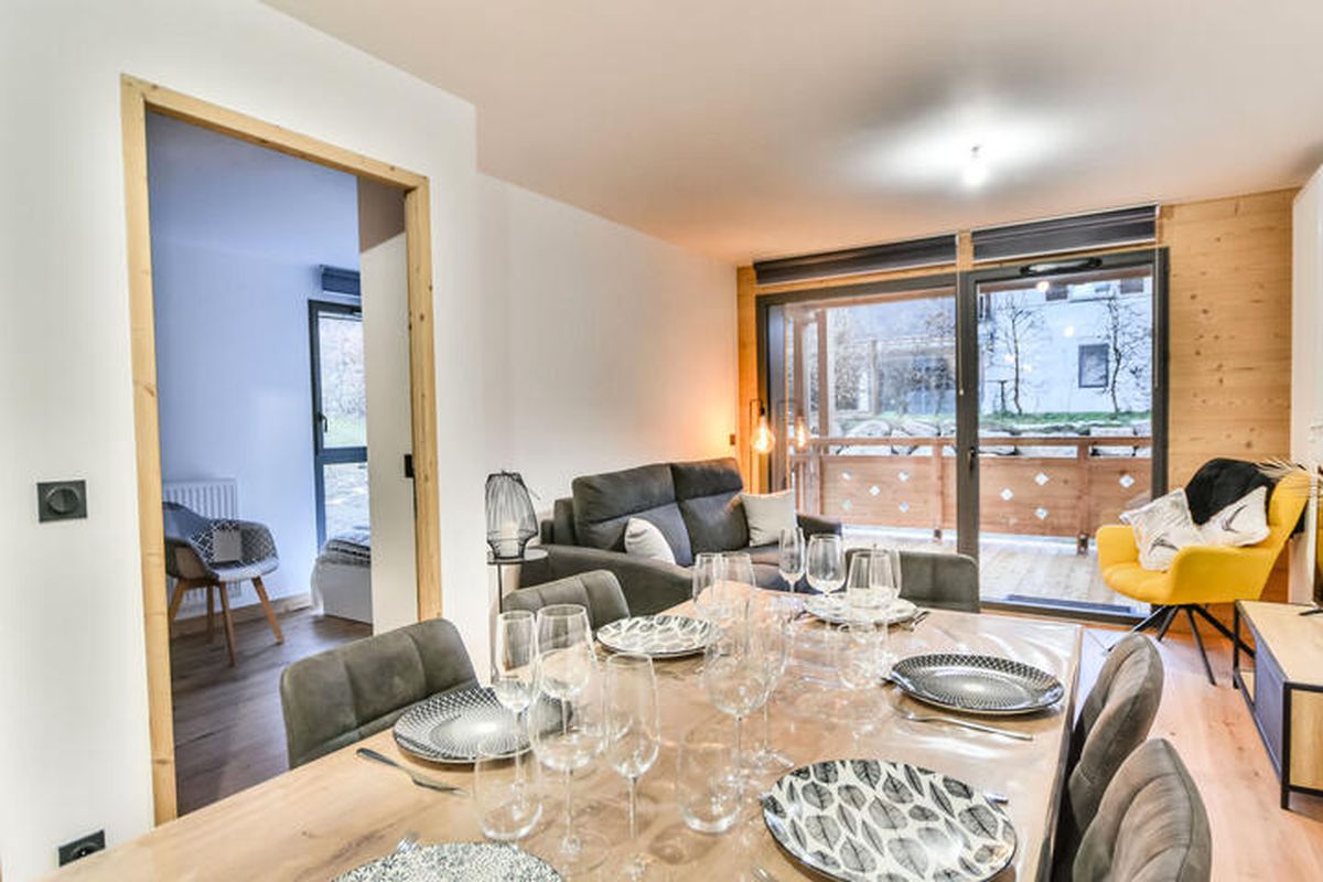 3 Pièces 6 Personnes