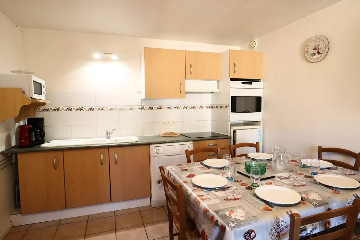 3 Pièces 6 Personnes