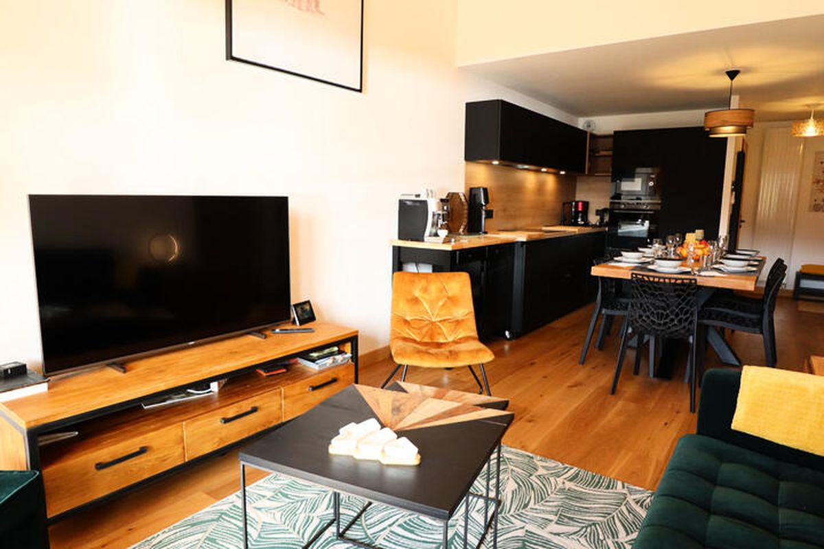 3 Pièces 8 Personnes