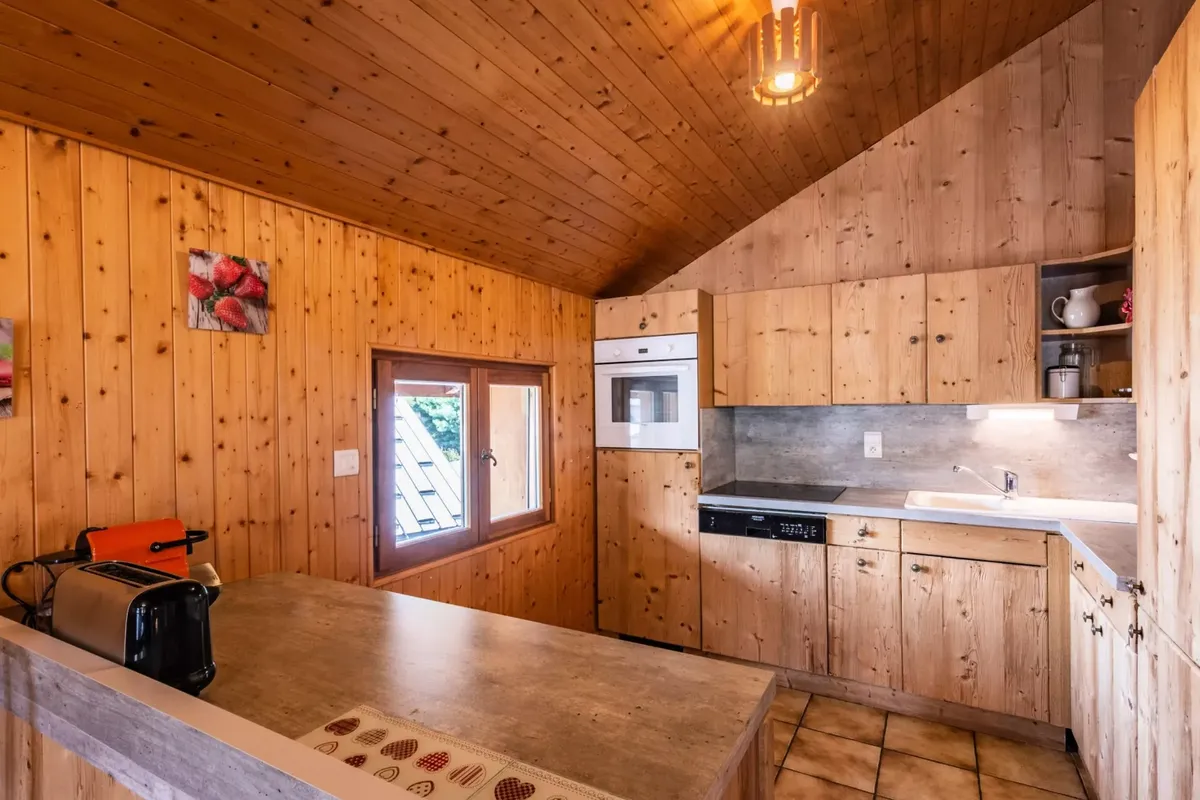 4 Pièces 8 Personnes