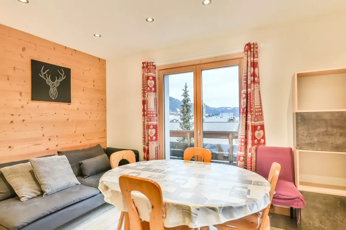 4 Pièces 6 Personnes