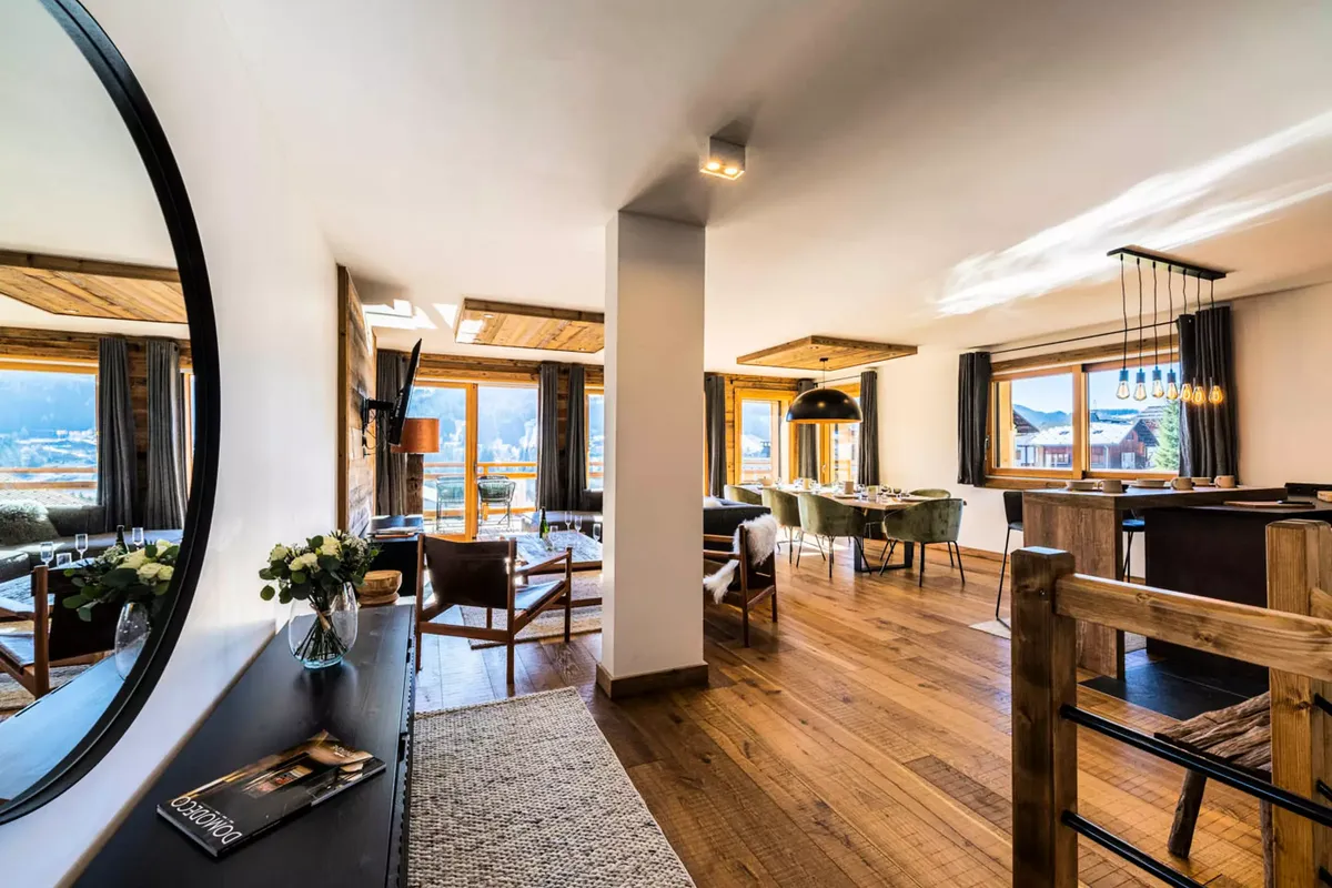 4 Pièces 8 Personnes