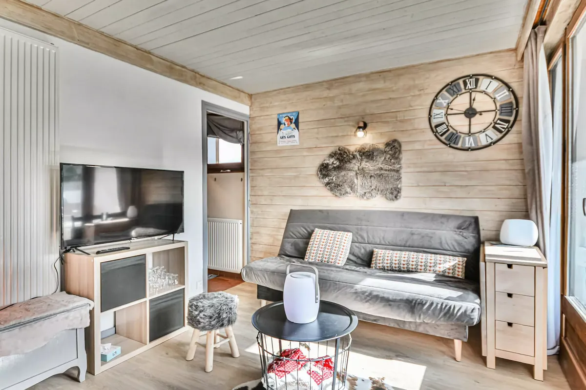 1 Pièce 4 Personnes