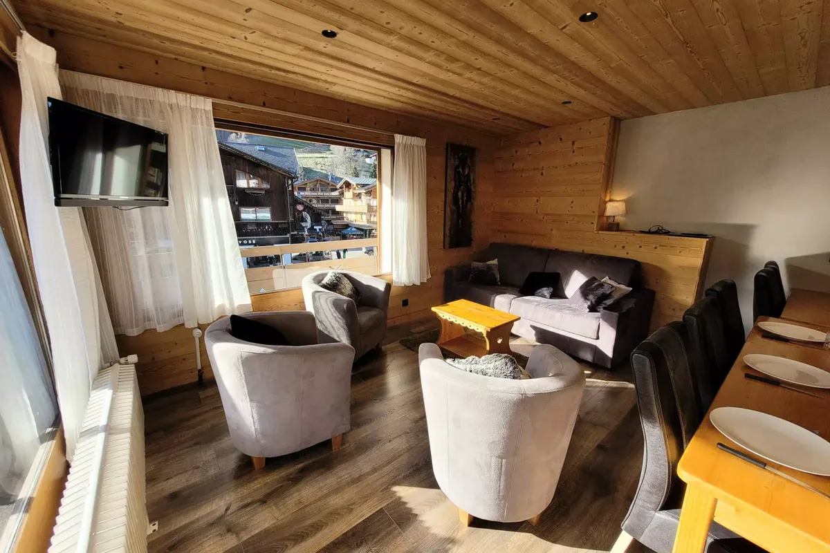 4 Pièces 8 Personnes