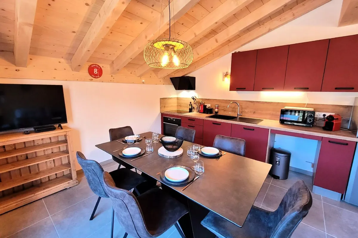 3 Pièces 6 Personnes