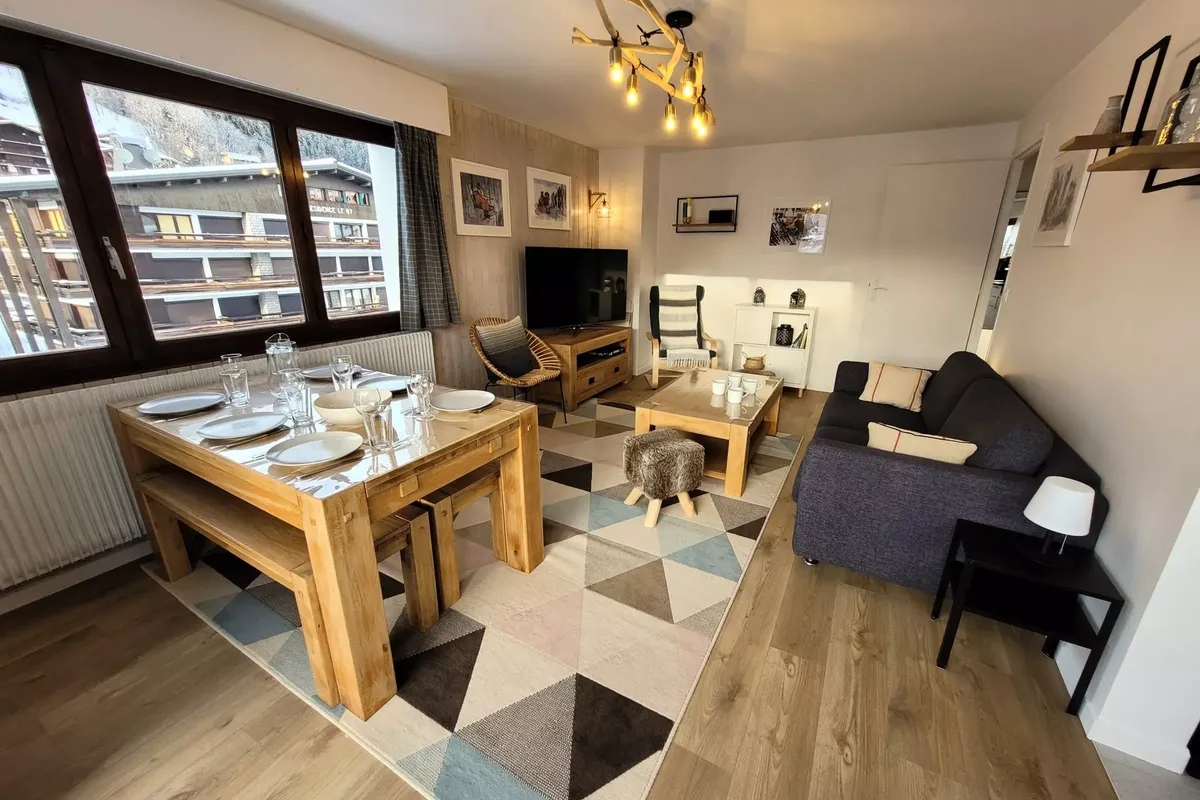 3 Pièces 6 Personnes