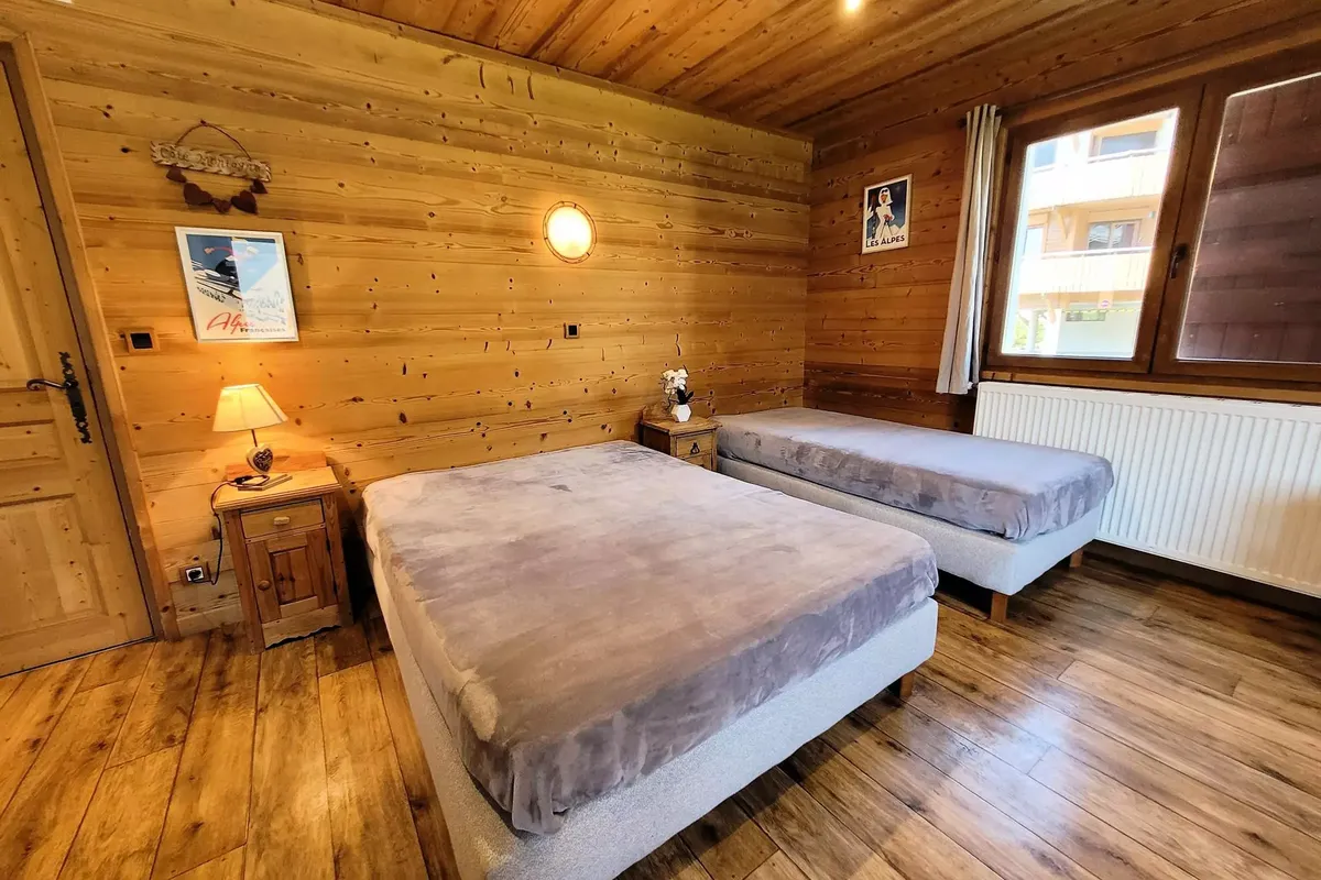 1 Pièce 4 Personnes