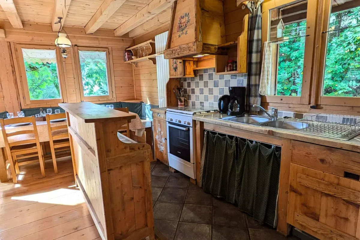 5 Pièces 10 Personnes