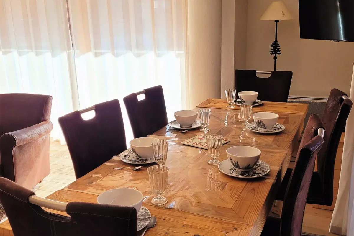 4 Pièces 6 Personnes