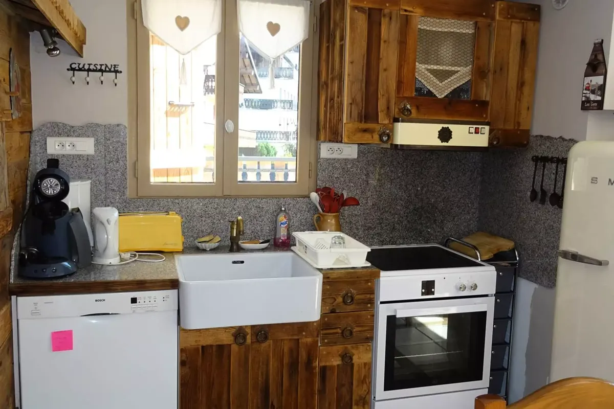 4 Pièces 9 Personnes