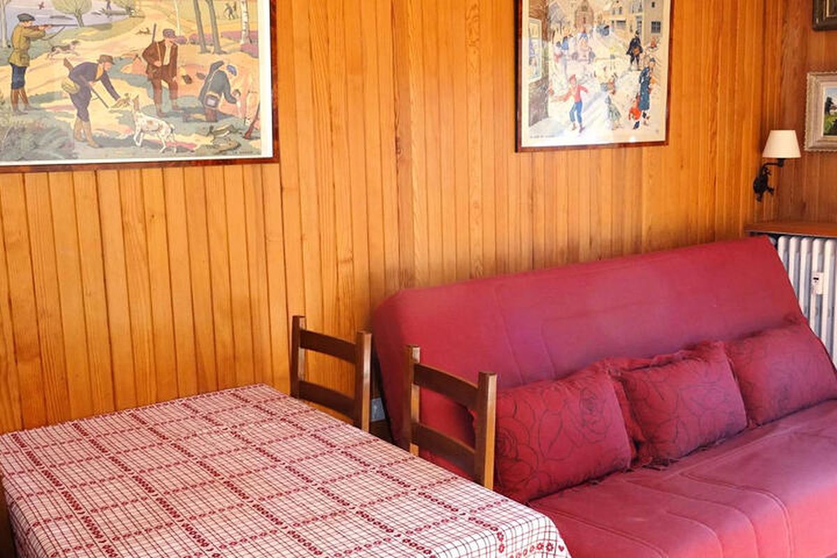 1 Pièce 4 Personnes