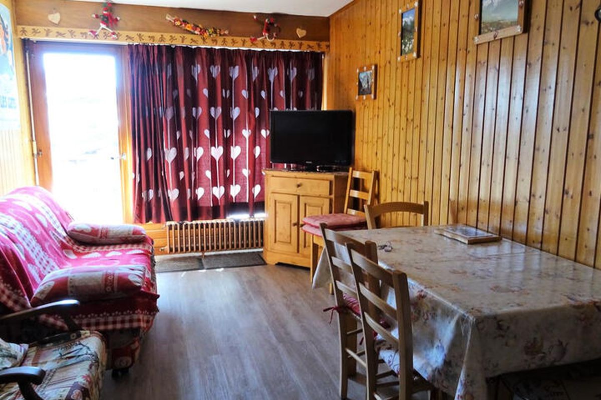 2 Pièces 5 Personnes