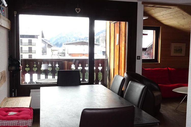 4 Pièces 8 Personnes