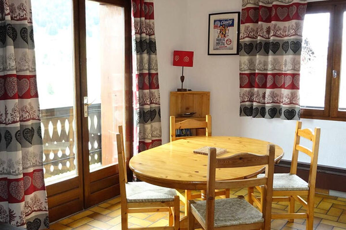 3 Pièces 6 Personnes