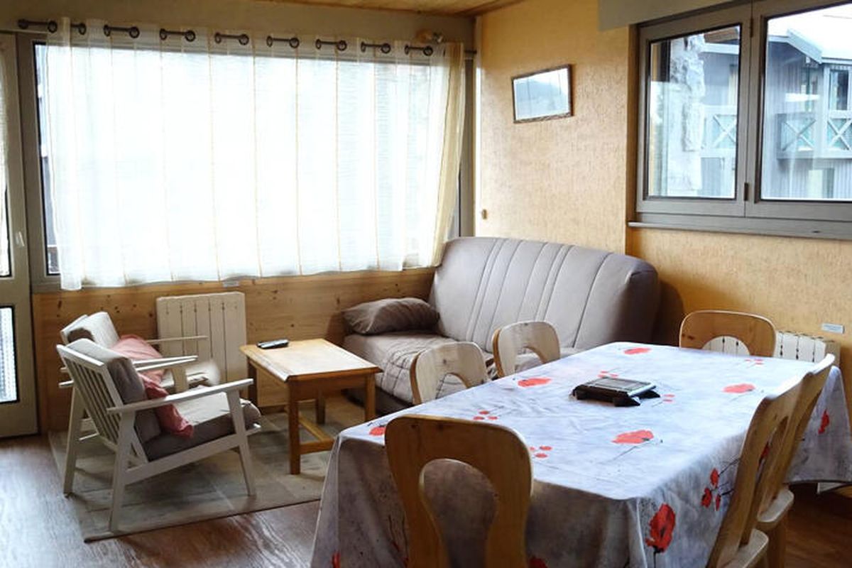 3 Pièces 6 Personnes